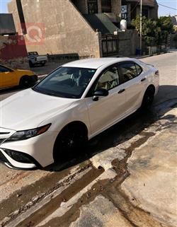 تۆیۆتا کامری